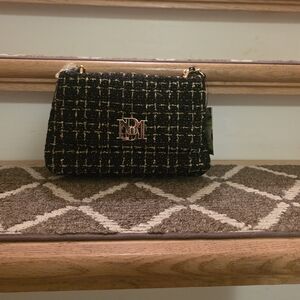 NWT Badgley Mischka Black and Gold Tweed Crossbody Bag